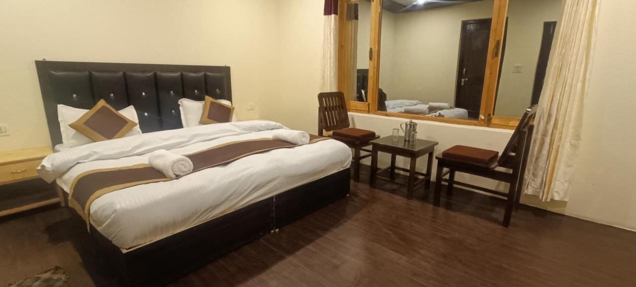 Zlatan Guest House Лех Екстер'єр фото