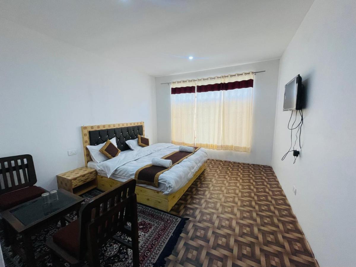 Zlatan Guest House Лех Екстер'єр фото